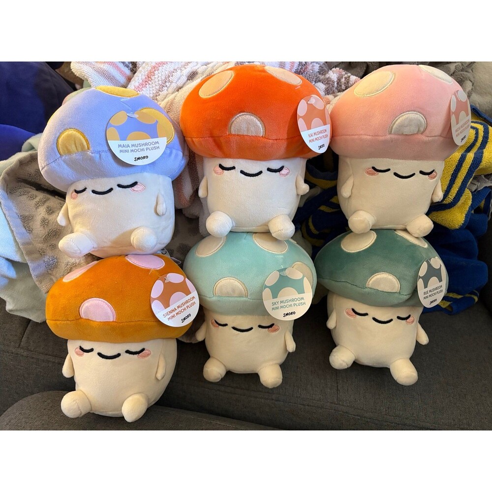 Smoko COMPLETE NWT set of pastel mushroom mochi plushies